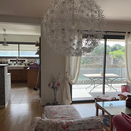 Standing 5mn A Pieds Du Ricanto Ajaccio (Corsica)